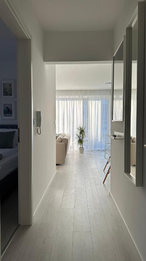 Linden Apartman 001 - Adults Only Mosonmagyarovar Exterior photo